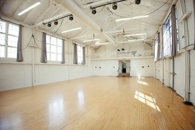 CLARA Studios / E. Claire Raley Studios for the Performing Arts